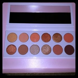 Kylie Peach Extended Palette